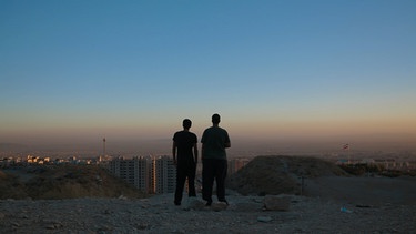 Bilder aus dem Film "Raving Iran" | Bild: Raving Iran