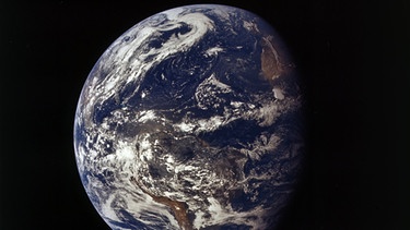 Die Erde vom Weltall aus aufgenommen | Bild: picture-alliance/dpa