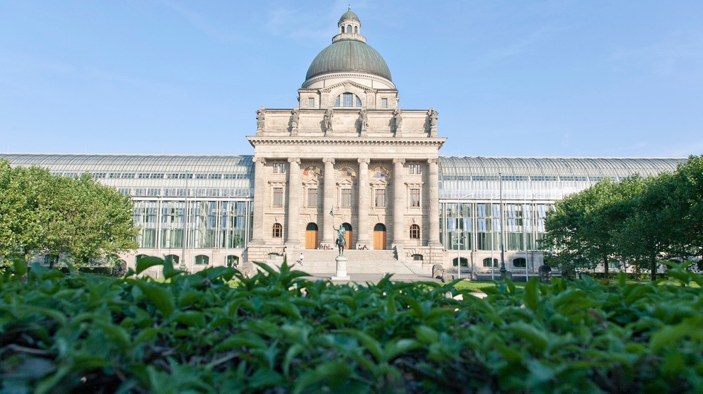 Bayerische Staatskanzlei in München | Bild: BR/Henrik Ullmann