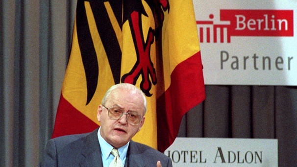 Bundespräsident Roman Herzog am 26.04.1997 bei seiner Grundsatzrede im Berliner Hotel "Adlon".  | Bild: picture-alliance/dpa