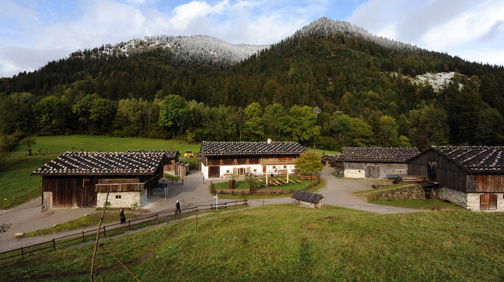 Altbayerisches Dorf | Bild: picture-alliance/dpa