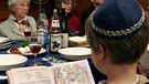 Juden feiern den Sederabend | Bild: picture-alliance/dpa