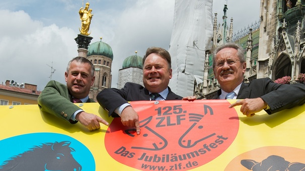 Plakatvorstellung zum 125.-jährigen Jubiläu, | Bild: picture-alliance/dpa