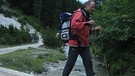 Ein Wanderer in den Bergen. | Bild: Helmut Betz