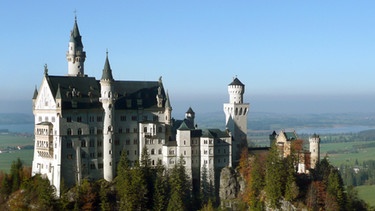 Schloss Neuschwanstein im Herbst | Bild: picture-alliance/dpa