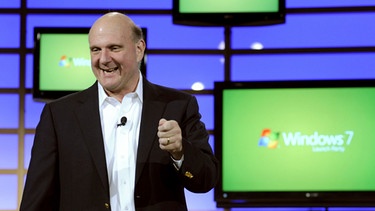 Steve Ballmer präsentiert Windows 7 | Bild: picture-alliance/dpa