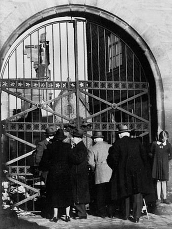 Abriss der Fürther Synagoge 1938 durch die Nazis | Bild: Stadtarchiv Fürth