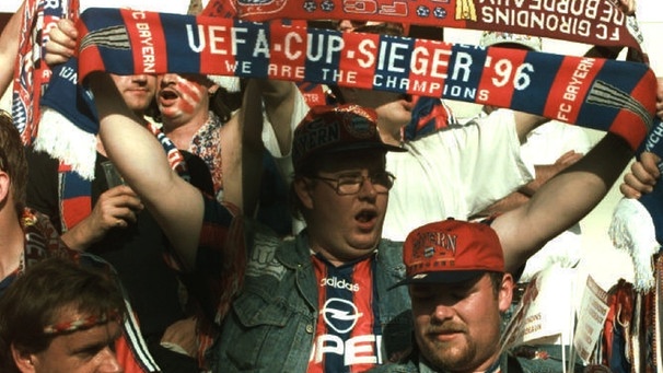 Fans des FC Bayern (1996) | Bild: picture-alliance/dpa