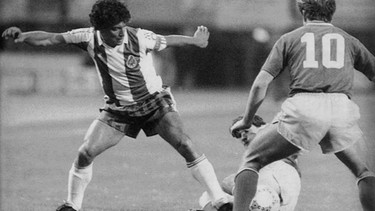 Spielszene 1987 gegen den FC Porto | Bild: picture-alliance/dpa