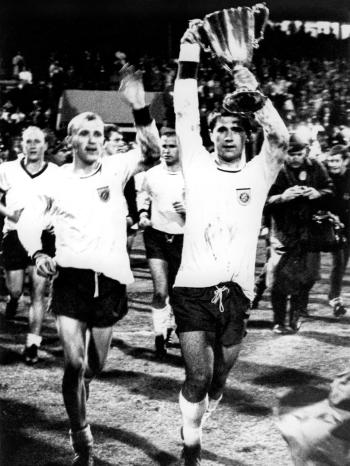 FC Bayern München: Europapokalsieger 1967 | Bild: picture-alliance/dpa