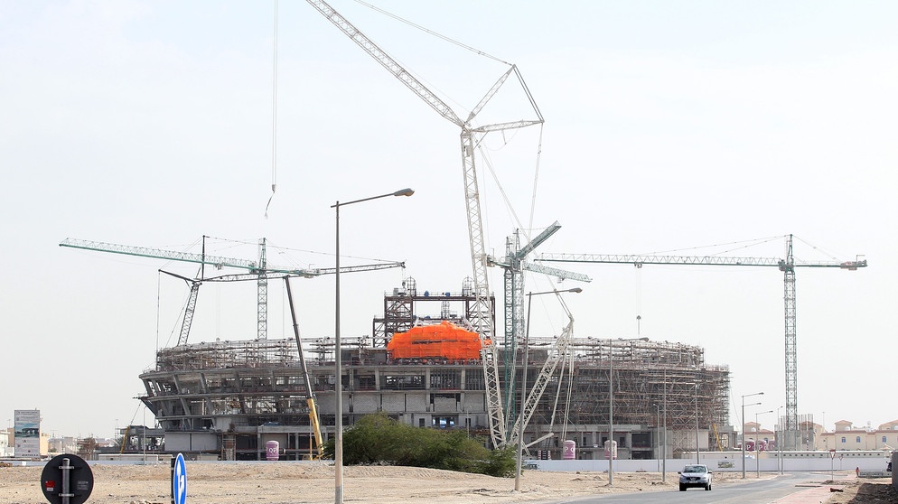 Stadionbau in Katar | Bild: picture-alliance/dpa