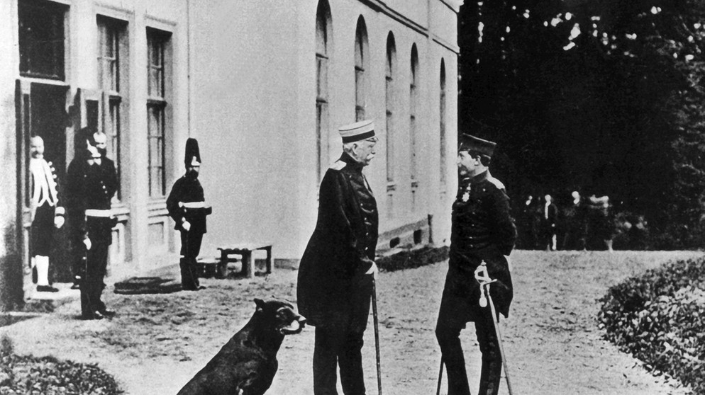 1888: Otto von Bismarck (links) und Kaiser Wilhelm II | Bild: picture-alliance/dpa