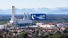 Bergpanorama München mit Blick auf das Heizkraftwerk Süd. Logo ARD Themenwoche 2021 | Bild: BR /Markus Konvalin