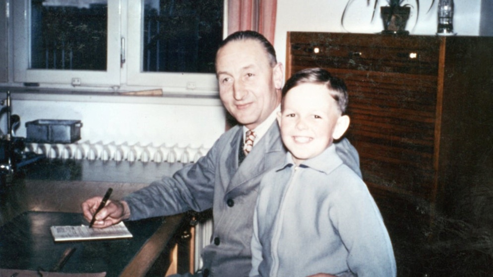 Fritz Egner mit seinem Vater, Mitte 1950er Jahre | Bild: privat