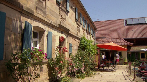 Am Stadtrand von Bayreuth findet man das idyllische Wirtshaus "Auf der Theta". | Bild: BR