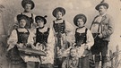 Kostüm und Konzertgesellschaft Alpenrose 1902 | Bild: Public Domain