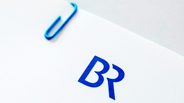 Rechtsgrundlagen: Bayerischer Rundfunk - das BR-Logo auf einem Blatt Papier | Bild: BR/Philipp Kimmelzwinger