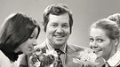 Rabea Hartmann, Wim Thoelke und Gabi Schnelle in der ZDF-Show „Drei mal Neun" 1972 | Bild: ZDF