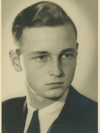 Leonhard Reinisch während des Kriegsabiturs, 1942 | Bild: BR/Privat