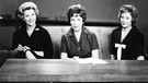 Fernsehansagerinnen der ersten Stunde: Anneliese Fleyenschmidt, Annette von Aretin und Ruth Kappelsberger (v.li), 1955 | Bild: BR, Historisches Archiv, Sessner