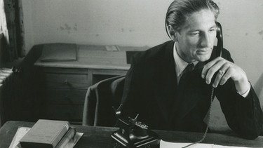 Alois Fink in seinem Büro 1947 | Bild: BR, Historisches Archiv