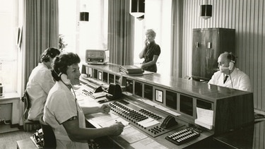 Telefonzentrale im Funkhaus des Bayerischen Rundfunks | Bild: BR/Historisches Archiv