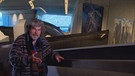 Reinhold Messner auf der Treppe in seinem Museum | Bild: Rai Südtirol