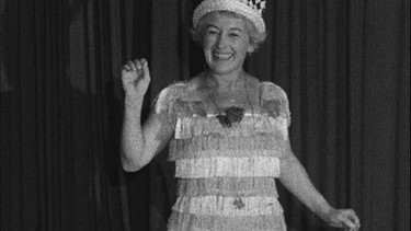 Erni Singerl bei einem Auftritt im „Platzl“, 1940er Jahre
| Bild: BR