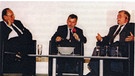 D. Genscher, Dr. J. Grotzky und L. Walesa in einer Podiumsdiskussion | Bild: privat