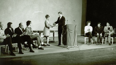 Historisches Foto von der Preisverleihung im Jahr 1968 | Bild: Stiftung PRIX JEUNESSE
