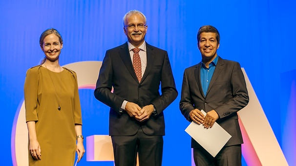 Deutscher Journalistenpreis Neurologie: v.l.: Nina Buschek, Prof. Ralf Gold, Oliver Buschek | Bild: DGN/Rosenthal