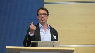 Vortrag Prof. Carsten Reinemann  | Bild: IZI