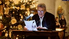 Michael Schneider liest bei der Sprecherstunde Gempfing in der Pfarrkirche St. Vitus | Bild: Erich Hofgärtner