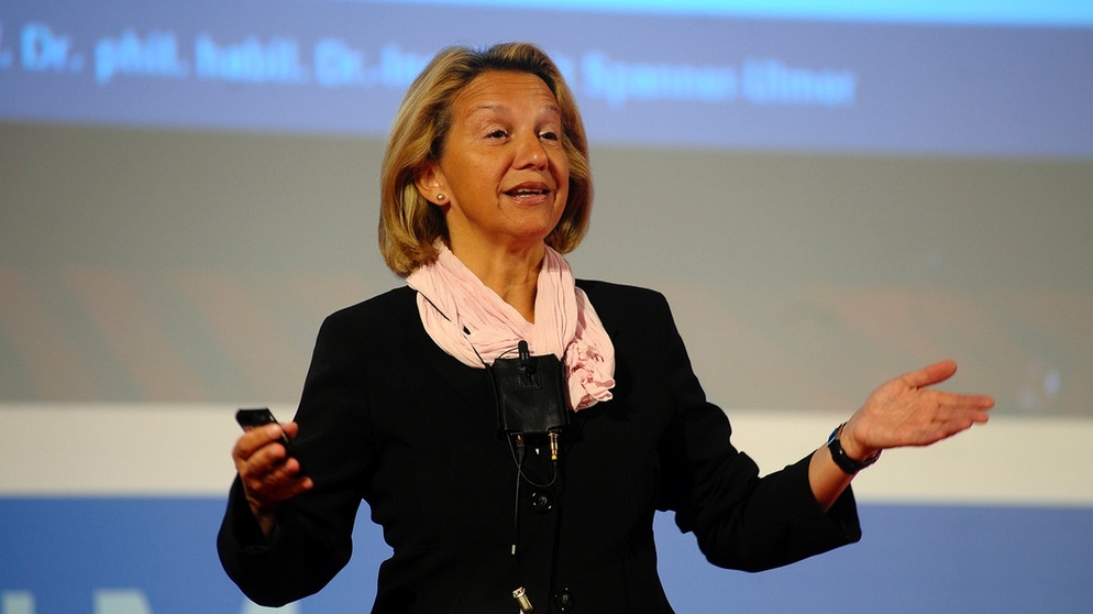 Prof. Dr. Dr. Birgit Spanner-Ulmer 2011 auf der Tagung der AUVA Allgemeine Unfallversicherungsanstalt in Wien | Bild: privat