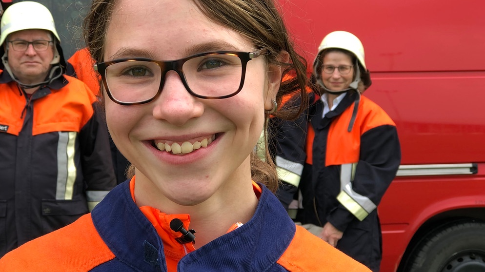 young reporter 2021 Tamara ist bei der freiwilligen Feuerwehr. | Bild: BR